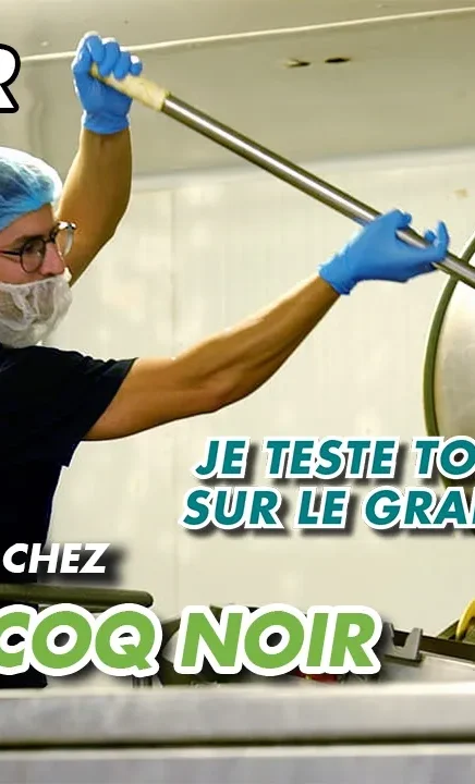 Découvre le métier de Zakaria, cuisinier capitaine chez Le Coq Noir