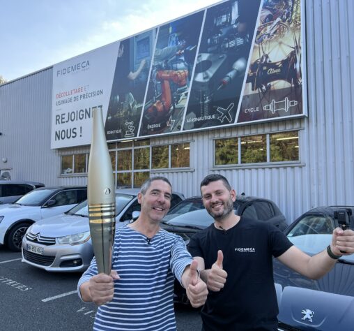 metier usineur vendee, usinage haute precision aeronautique, recrutement industrie vendee, bac pro technicien d usinage